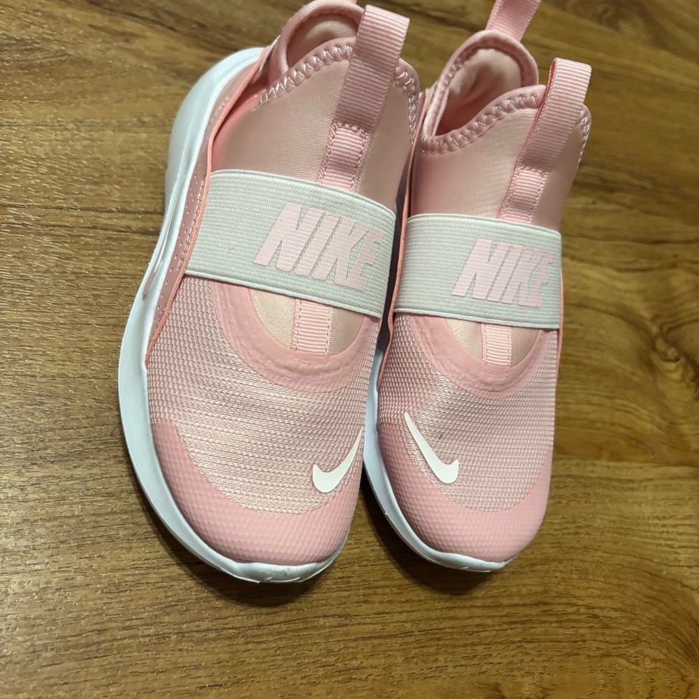 Toddler shoes
